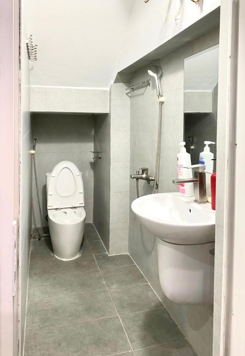 Azalea Apartment ハノイ市 エクステリア 写真
